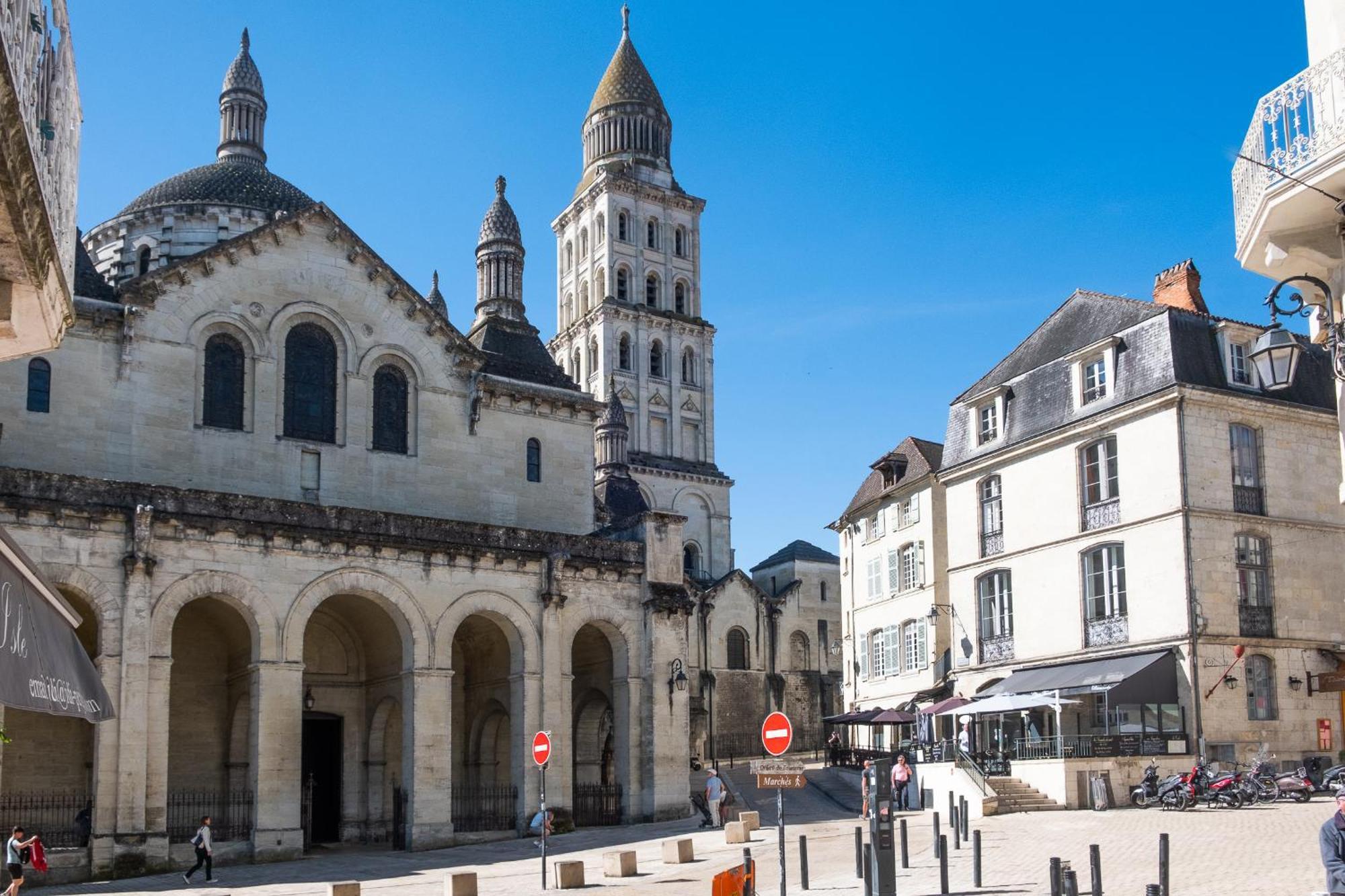 דירות Famille Au Coeur De Périgueux מראה חיצוני תמונה